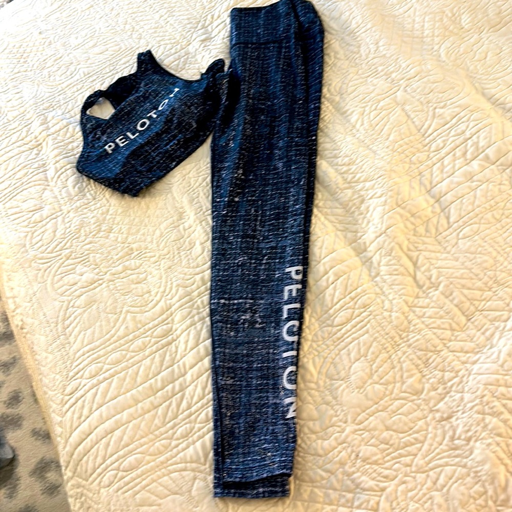 WITH Peloton Leggings and Sports Bra - Navy - size small
